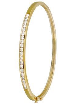 Brilliant Cut Diamond Bangle