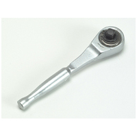 D77 1/4 Square Drive Clutch Ratchet