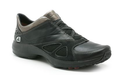 Plato Slip Black Leather