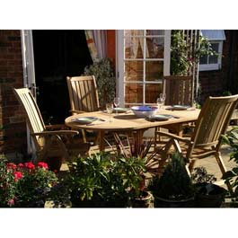 1.9m oval table with 4 kingsbury recliners