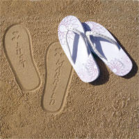 Confetti White just married flip flops 3/4