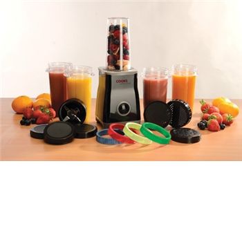 - 5 Cup Blender in Black