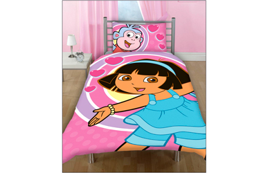 the Explorer Hearts Duvet and Pillowcase Set