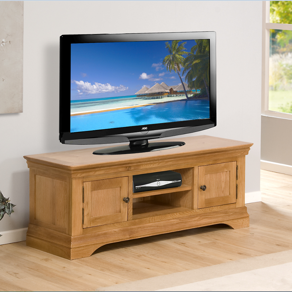 Constance Oak TV Unit