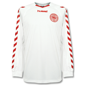 03-05 Denmark Away L/S shirt