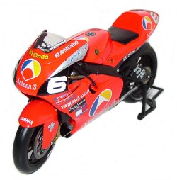 1:12 Scale Yamaha YZR 500 Antena 3 GP Bike 2001 - Norifumi Abe