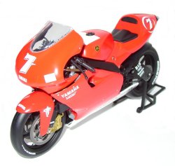 1:12 Scale Yamaha YZR 500 Team Marlboro 2001 - Carlos Checa