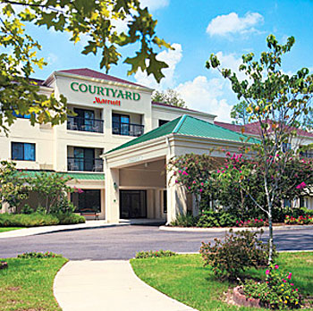 Courtyard by Marriott Nashville Airport