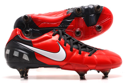  Total 90 Laser III SG Football Boots Challenge