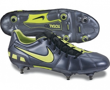 Total90 Strike III SG Mens Football Boot