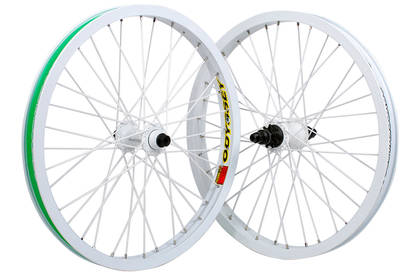 Vandero 2 Front Wheel - White