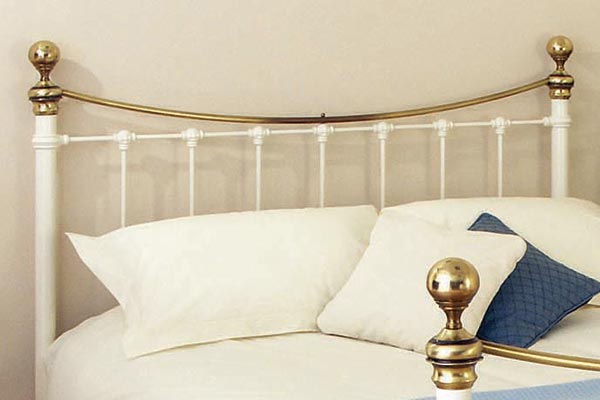 Ambassador Cream Headboard Double 135cm