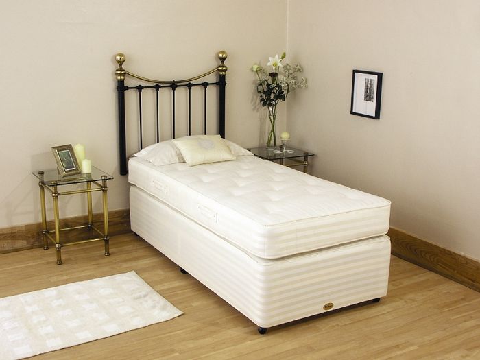 Newlyn Backcare 2ft 6 Small Single Divan Bed