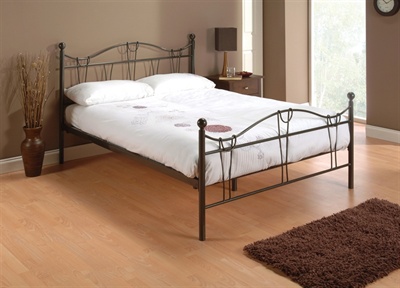 Eastern Double (4 6`) Slatted Bedstead