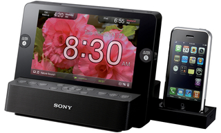 ICFCL75iP iPod/iPhone 3G dock clock radio