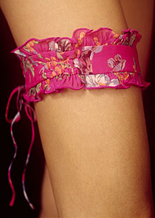 Flirtation frill garter