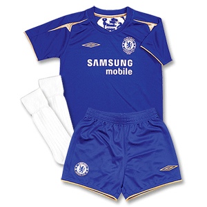 05-06 Chelsea Centenary Home Infant Kit