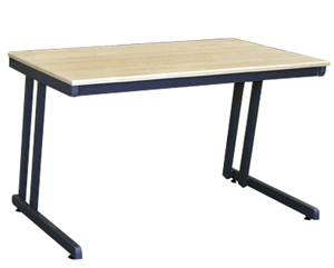 Cantilever Z bench desk