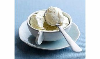 Our classic vanilla flavour ice cream. Great on its own or perfect with any of our hot desserts.