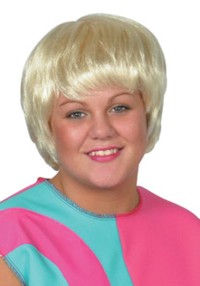 Close cropped short blonde wig.