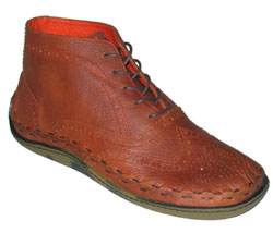 WHT&CO BROGUE CHUKKA BT