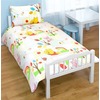 Winnie The Pooh Toddler Bedding Bundle - 4 in 1